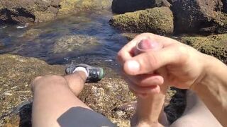 Jerking off a Big Hard Dick Overlooking the Sea in the Public Cove until he Cums Jomilove - BussyHunter.com