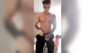 gay porn video - Ripped Jay (rippedjayuk aka juicyjaywest) (49)