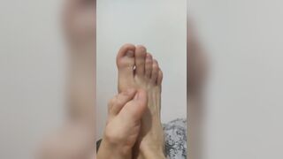 i bet everyone would love to lick my sexy feet Peter bony - SeeBussy.com