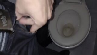 i will always record me peeing for my pornhub fans nathan nz - SeeBussy.com 2