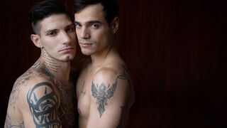 Cameron Diggs Facefucks Levi Karter!