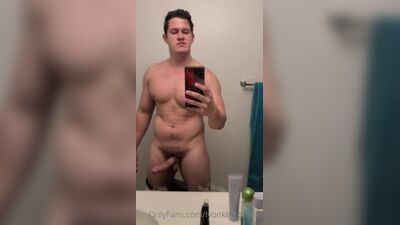 The Lyon King - gay porn video (69)