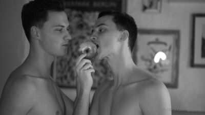 czechgaytwins gay porn video (21)
