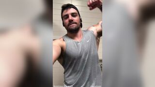 2021-01-26 - Subscriber Giveaway, Episode 2 Gym Clothes - Jordan 2