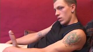 Amateur Shane Beating His Meat CJXXX - Amateur Gay Porno