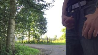 look at me taking a piss smellmydick