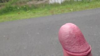 Playing with my Dick in Public smellmydick