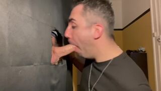 37 ans. Il décharge une grosse dose de jus Mateo Vespiacci