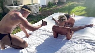 Poolside Elijah Zayne  Gio @xGiox69