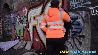 2 Tradies I Graffiti Cockney Thug Gets Stopped in His Tracks... Jafar XXX Jake C