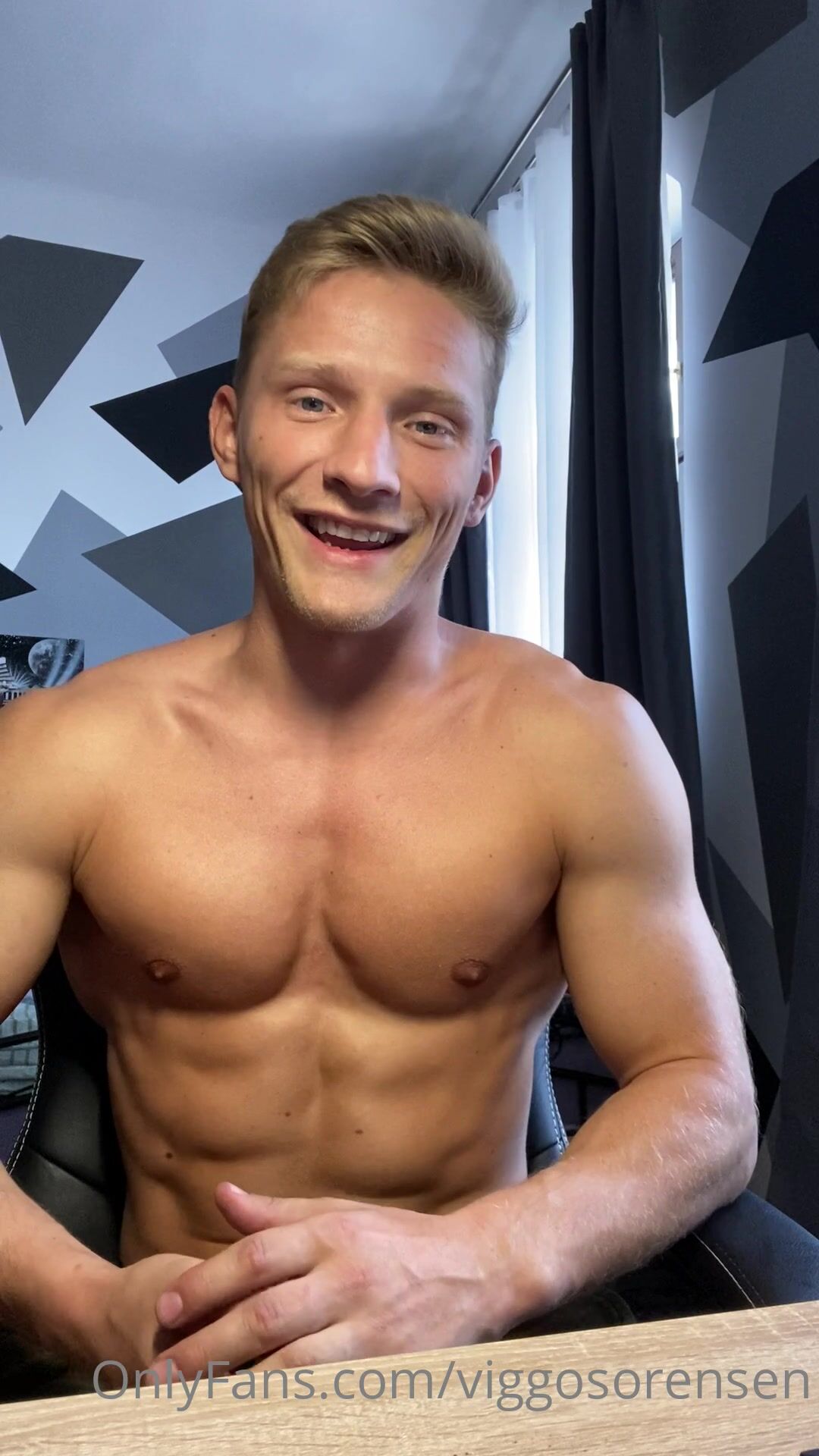 OnlyFans - Viggo Sorensen - gay porn video (79)