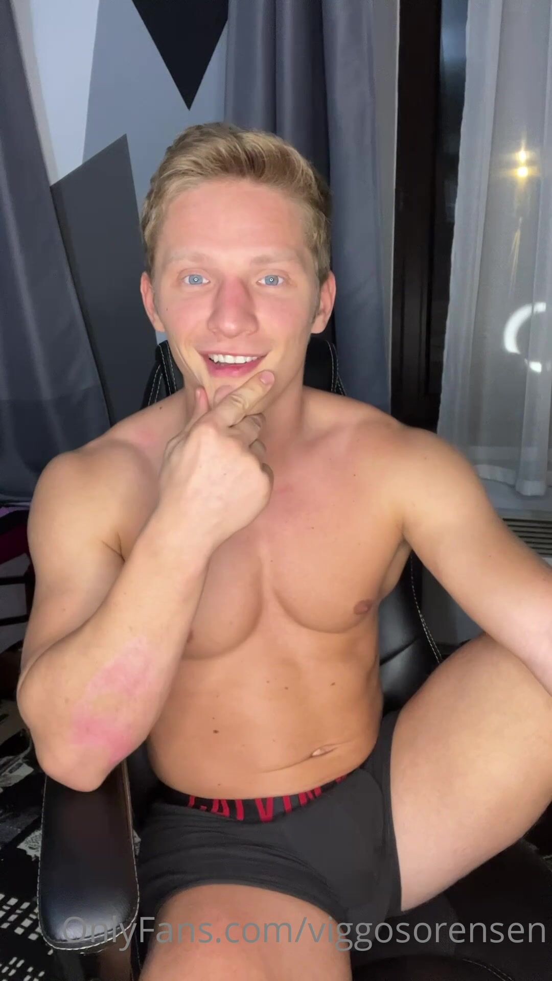 OnlyFans - Viggo Sorensen - gay porn video (156)