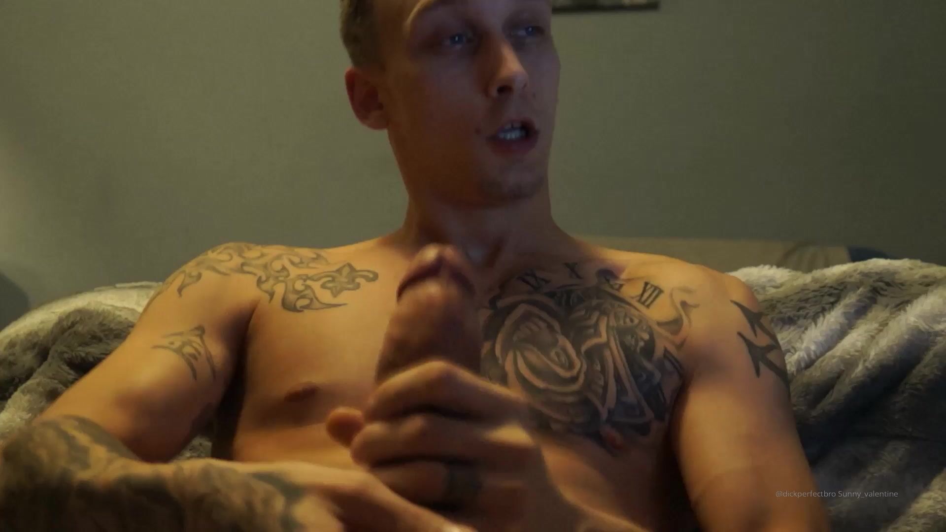 OnlyFans - Sunny Valentine - gay porn video (28)