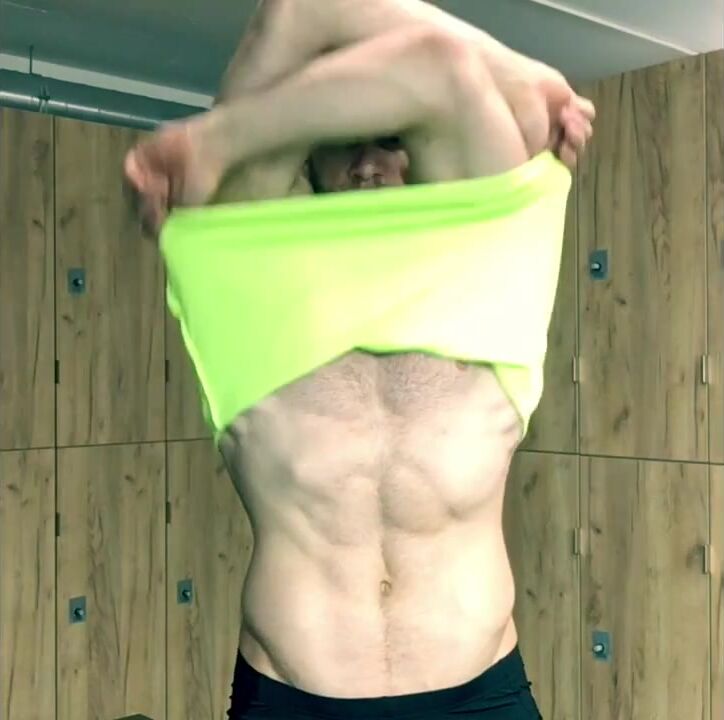 OnlyFans - Davide Zongoli (@acrodave) - free gay porn video (2)
