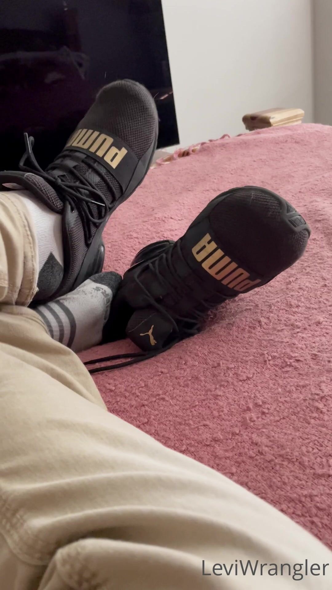 Onlyfans - LeviWranglerXXX - free gay porn video (9)