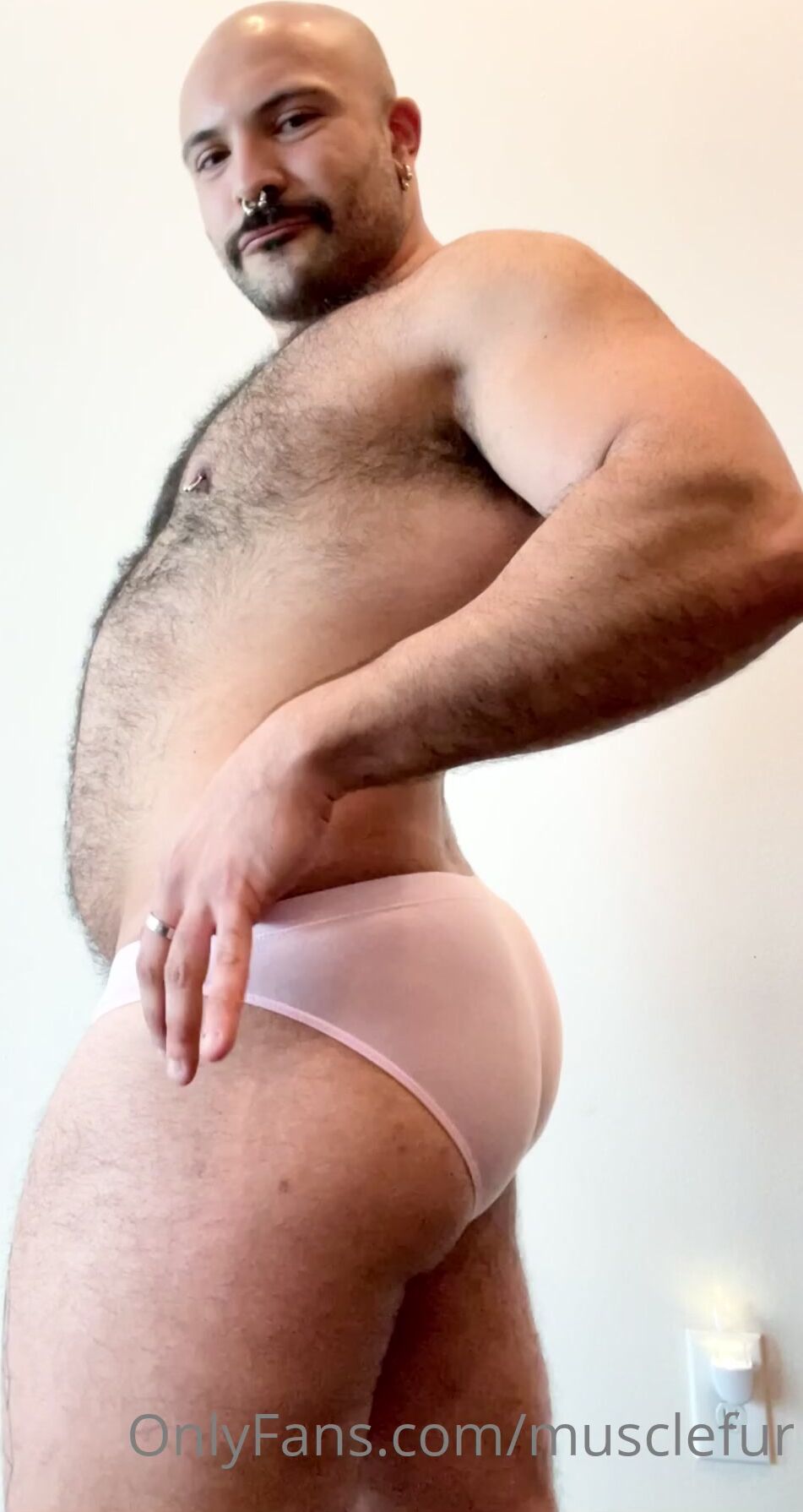 OnlyFans - musclefur - gay porn video (341)