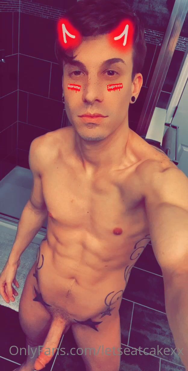 OnlyFans - Letseatcakexxx - gay porn video (186)