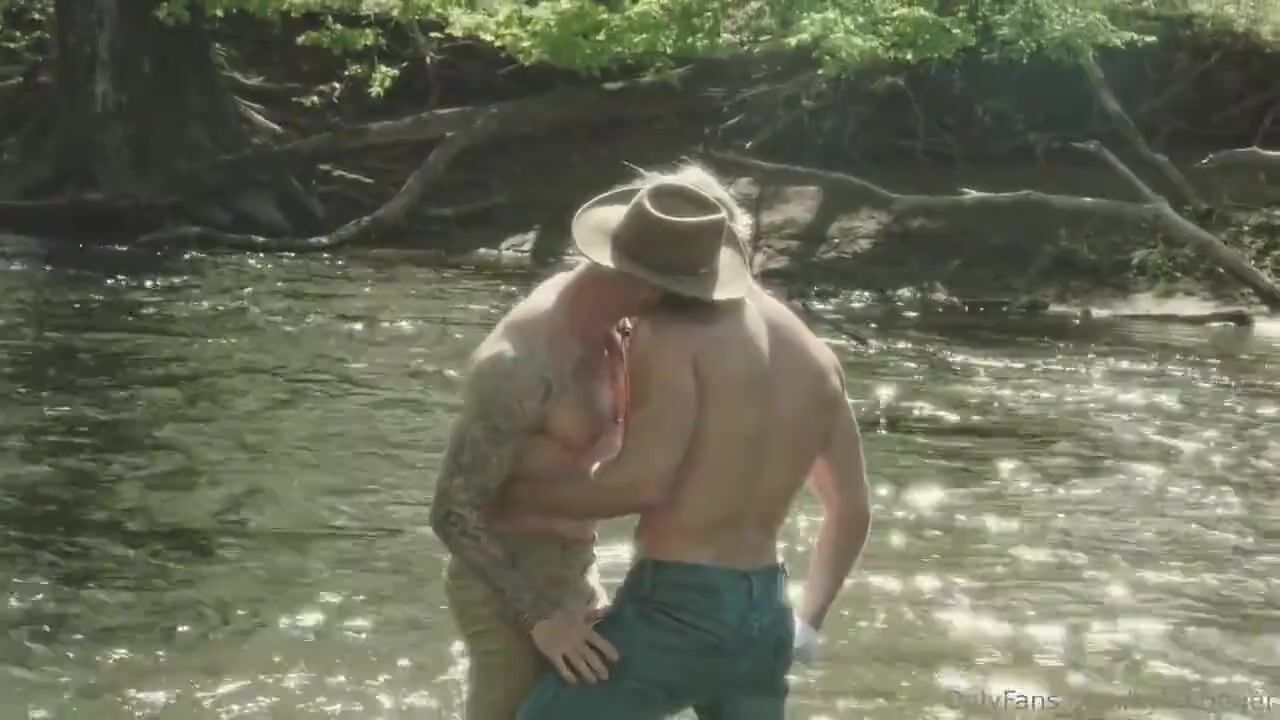 OnlyFans - kyle krieger and Matt dubbe - free gay porn