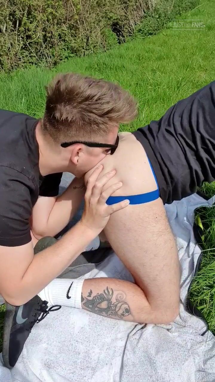 JustForFans - Naughty Welsh Couple - Sex Outside - free gay porn