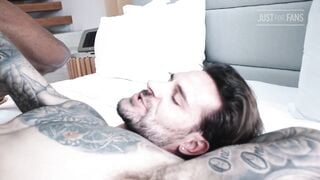 Papi Kocic fucks Rhyheim Shabazz - Gay Porn Video