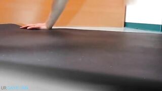 pushups humping and cumming handsfree6