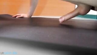 pushups humping and cumming handsfree6