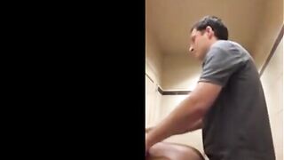 white manager pounds black theif in restroom3