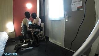 jeux avec une soumise docile tv cd3