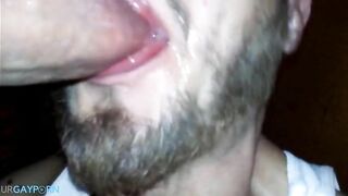 throbbin pounds my hole raw breeds me deep6