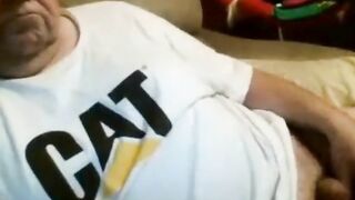 old man jerking in chat4