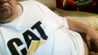 old man jerking in chat4