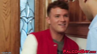 studs enjoy intense oral foreplay and threeway rawfucking