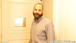 kinky bear steve sommers fucks tight ass hairy hunk bareback