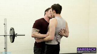 tattooed hunk fucking this skinny dude in the ass at the gym