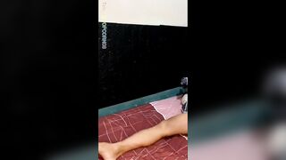 Asik ya dikosan berdua