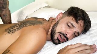 Duo with Brazilian hairy pleasure Julian Shul