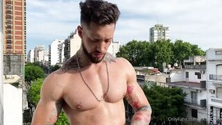 ViktorOnee & HotJavi