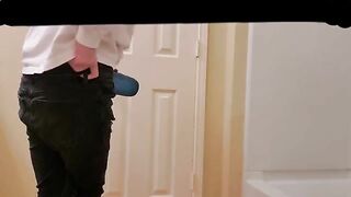 i couldn t hold my desperate piss in my office and peed into a cup motechi amateur  videos xxx