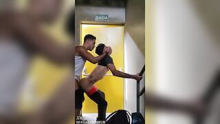 sexgayamateur fucking a guy in the stairs on public