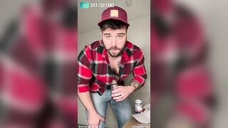 farmer jordan gets a handjob jordanxbrandt gay fans