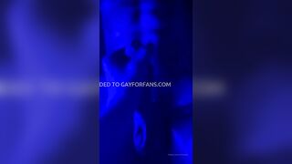 getting a late night handjob sven basquiat sven basquiat gay fans