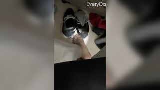 i m horny lately masturbating in the office aronthompson gay video