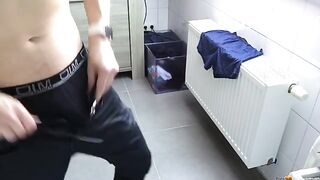 pissing for all my fetish lovers smellmydick gay video