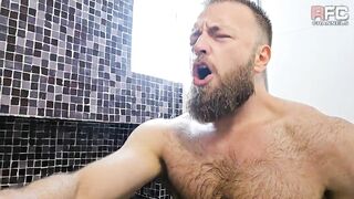 Hot kitchen fuck with Eli Barcellos