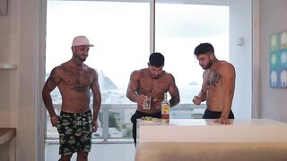 Alejo Ospina, Daniel Montoya and Lucas Threesome Video BBK Creampie Part 1