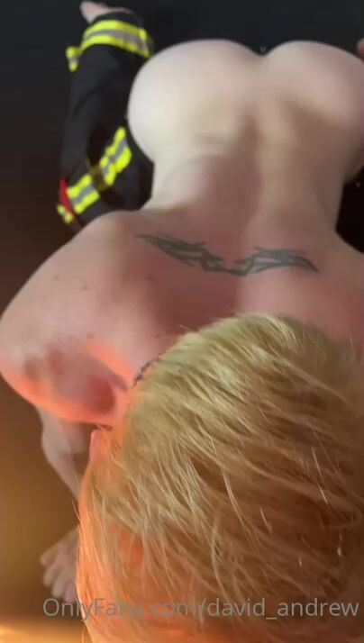 David & Andrew - My sexy birthday boy wanted something a bigger then a candle to blow on this morning - Gay Porn 2