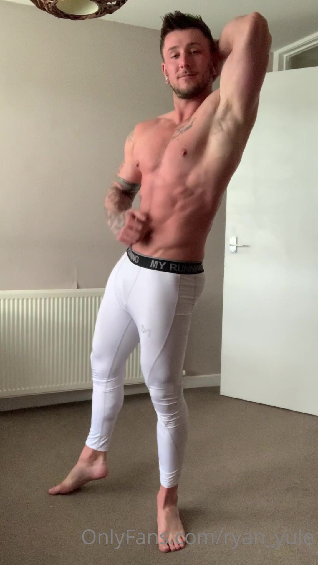 Alpha Scott Nude Sex Videos (167)