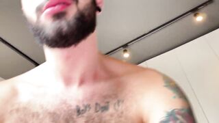 Hairy Calvin fucking and giving me a facial paint