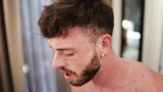 Manuel Reyes fucked by Italo Andrade Bareback MANUEL REYES