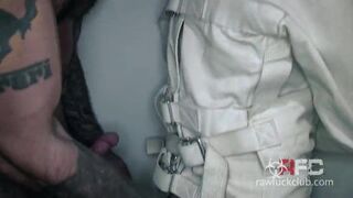 R322 Fucking Crazy